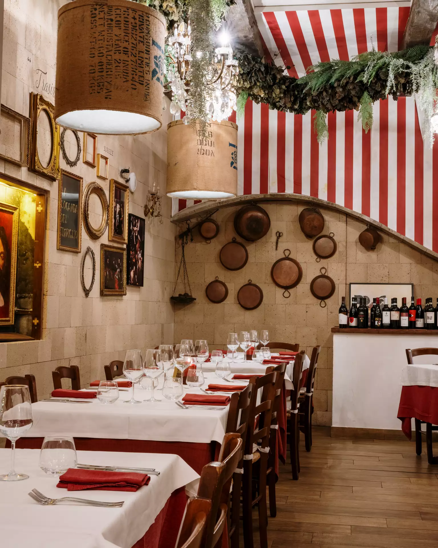 La Locanda Del Cerriglio Ristorante Napoli Centro Storico Restaurant 35